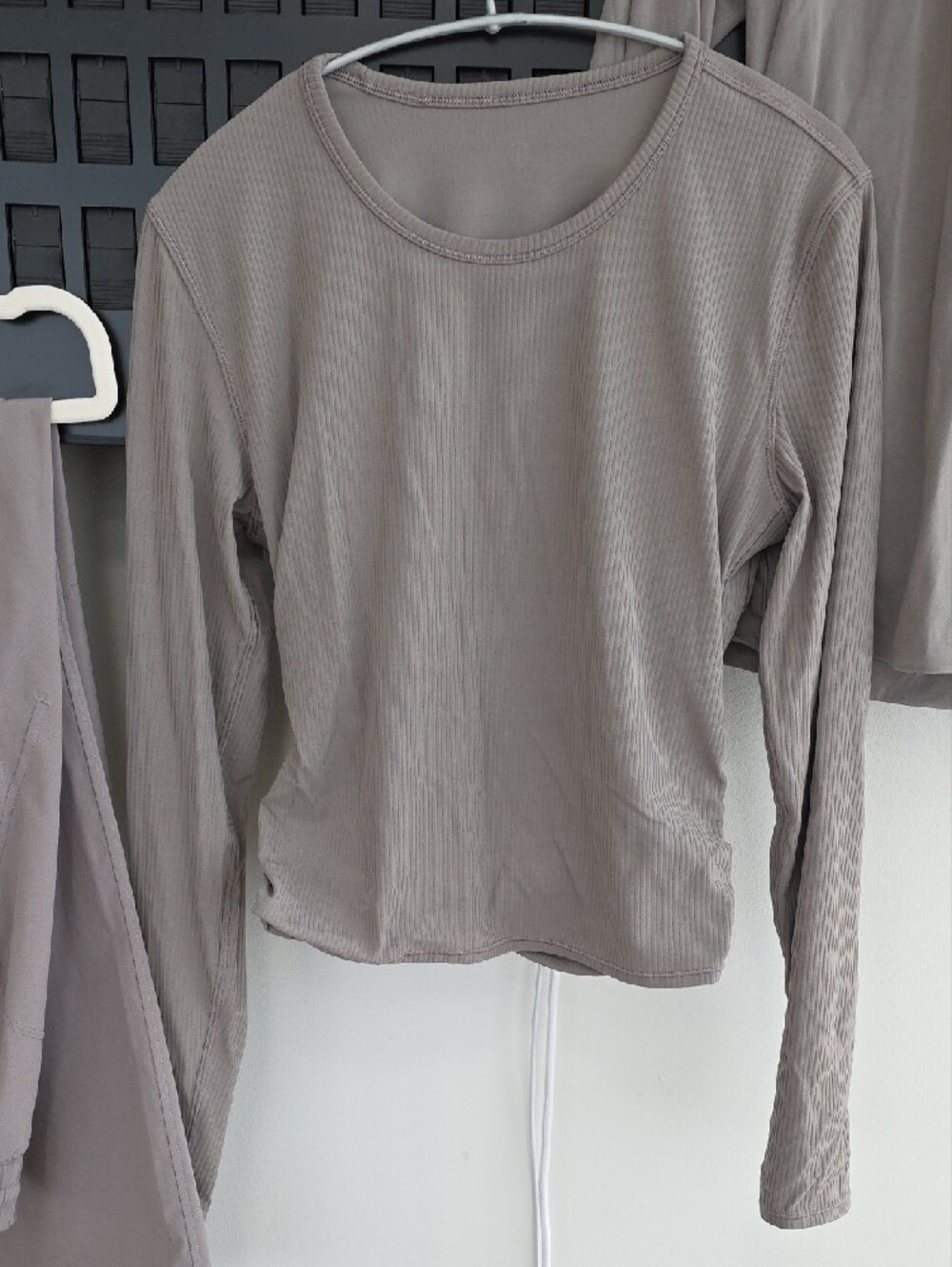 Lululemon Bundle - Picture 3 of 7